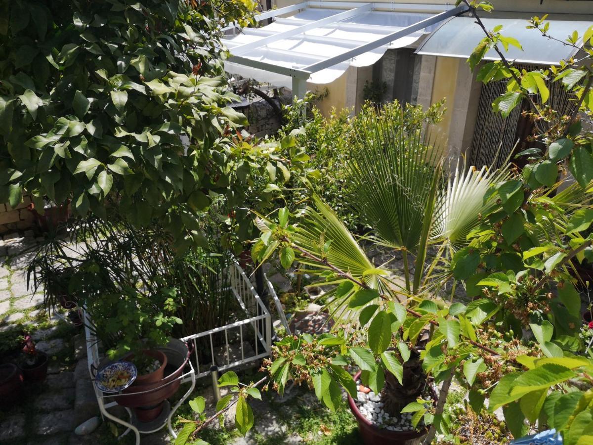 Il Giardino Dei Sospiri Villa Ragusa Exterior photo