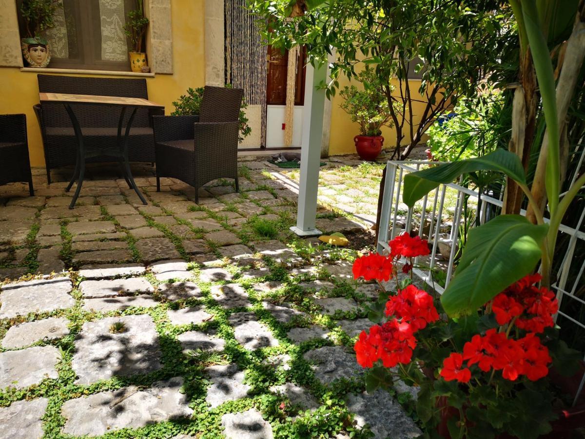 Il Giardino Dei Sospiri Villa Ragusa Exterior photo